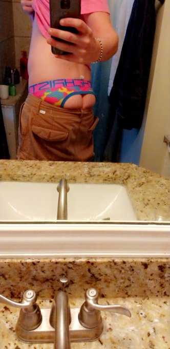 #onlyfanscreators #onlyfans  https://t.co/Oa3VVQSCF0 Promo only 3$ for the next 72 hours come check it<a href="/tag/onlyfanscreators"class="tags">#onlyfanscreators</a><a href="/tag/onlyfans"class="tags">#onlyfans</a>