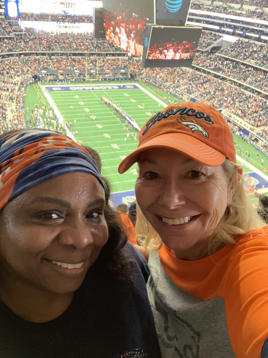 KBarta13's tweet photo. First visit ever to AT&amp;T.  What a game through 3. Go Broncos!! 🧡💙🏈 https://t.co/JTY7li6Sxm
