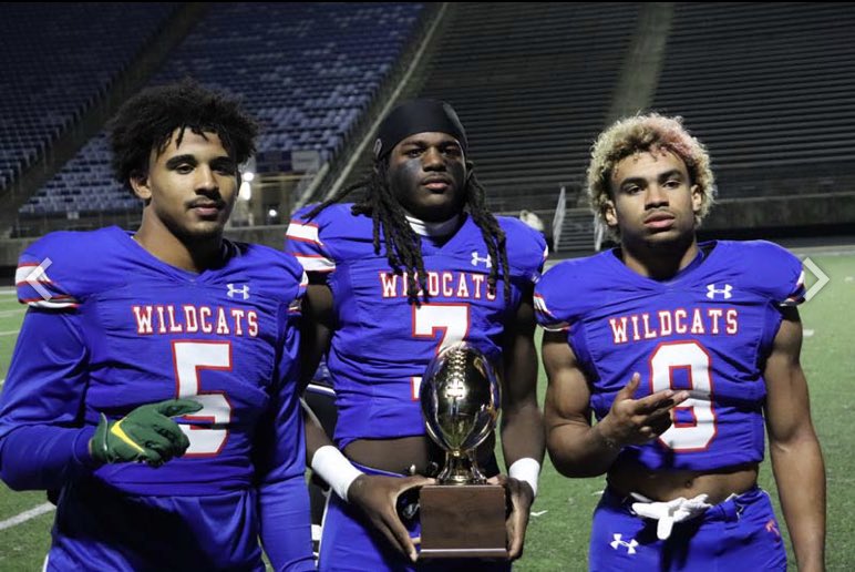 TaureanYork5x's tweet photo. The standard is the standard 💙🏉.  #back2kcab https://t.co/rnylECaxkD