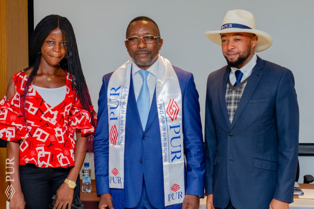 KinshasaPur's tweet photo. Nouveau président national du Parti d'Union Républicaine PUR: Jean Louis Nsiku Saila https://t.co/R2UJjpdwQj