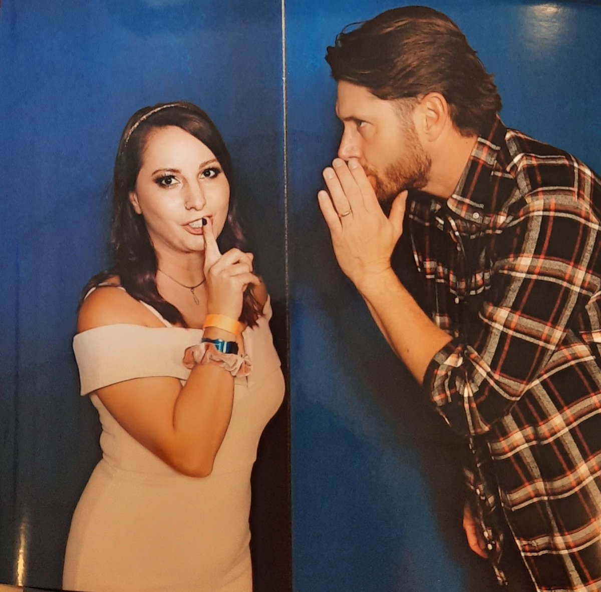 DankDani90's tweet photo. #SPNCharlotte https://t.co/sQ67Qi3oIk