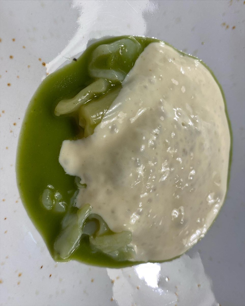 PilarSalasDuran's tweet photo. De #sentirjaen con los callos de bacalao con ajoatao y hasta de chulería con la vaca madurada y mantequilla de avellana o o la endivia asada con helado. https://t.co/VnD9nORDT5