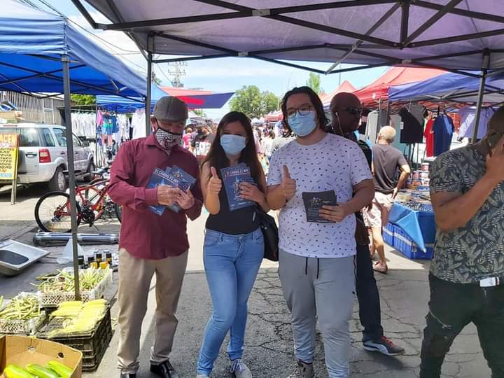 21Davico's tweet photo. #MarcoPresidente 
#ElCambioEsHoy
#YoMarc6
Recorrimos la feria y parte importante de la población José María Caro junto a nuestro equipo. Más que felices por la excelente acogida a nuestras propuestas.
¡Te defiendo en terreno!
#nicolesotocore #lacorequetedefiende #santiago6 https://t.co/02CWsgJsNd