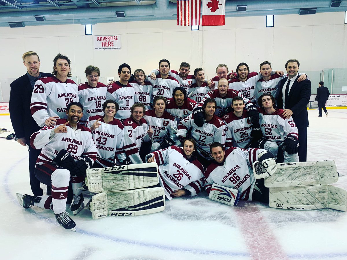 RazorbackMHClub's tweet photo. Hogs win 5-1!! Brooms are out as we make it 3-0 on the weekend. Your Razorbacks also secured their 2nd consecutive Route 66 showcase win! #rollhogs🐗 #woopigsooie https://t.co/2VnD5XMNj2