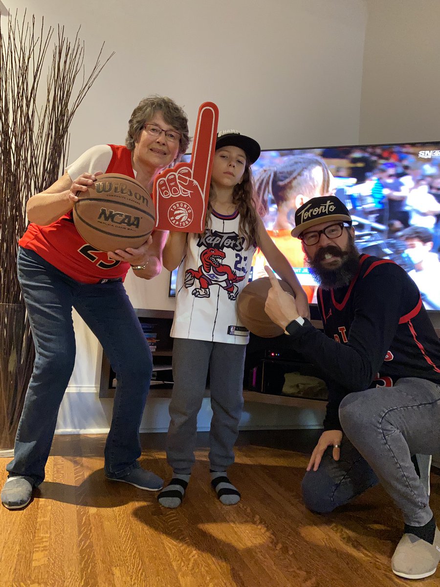 Let’s go raps! Time to get spicy 🌶! #TangerineFanAngle