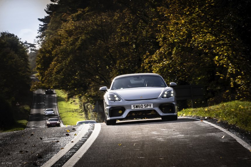 PCGB_London's tweet photo. We could have been a million miles away as we  invaded the Cambridgeshire roads. Read more: https://t.co/hucA4u9aJB

@pcgb @PorscheGB @PorscheRetail #Porsche #London #getoutanddrive #outlaw #aircooled #outdriving #cult911 #porschefanclub https://t.co/elRE8J1sIR