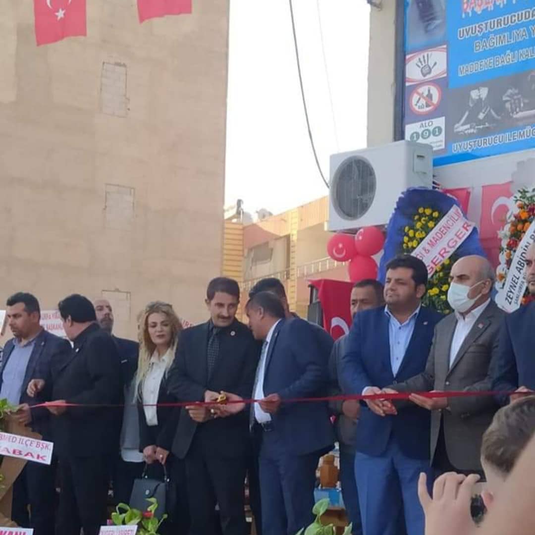 YusufZiyaUral's tweet photo. (TMMBMED) TOPLUMSAL MADDE VE MADDE BAĞIMLILIĞI İLE MÜCADELE EĞİTİM DERNEĞİ Haliliye ilçe teşkilatı,nın açılışına katıldık..
#UYUŞTURUCUYAHAYIR https://t.co/KpdpQS7YOj