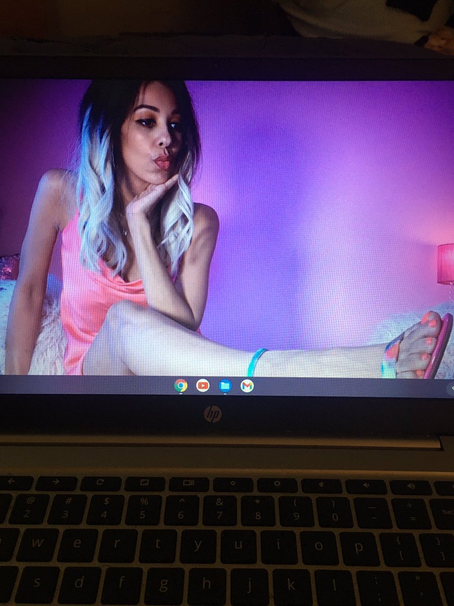 It’s the newest coolest trend… Another phone and laptop blessed with My images 🔥