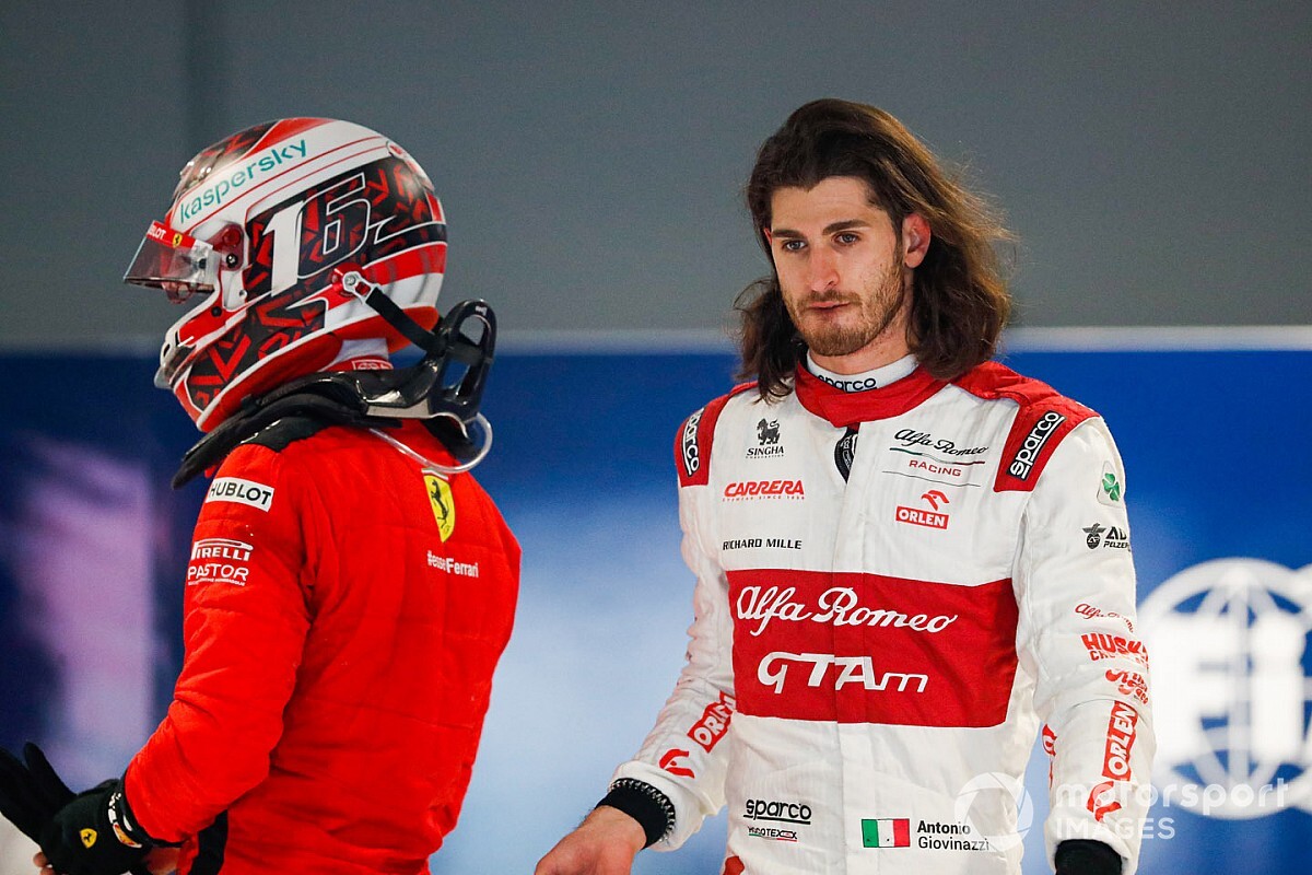 LucaVuiTsu's tweet photo. @alfaromeoracing #keepgio https://t.co/NrUf184tdS