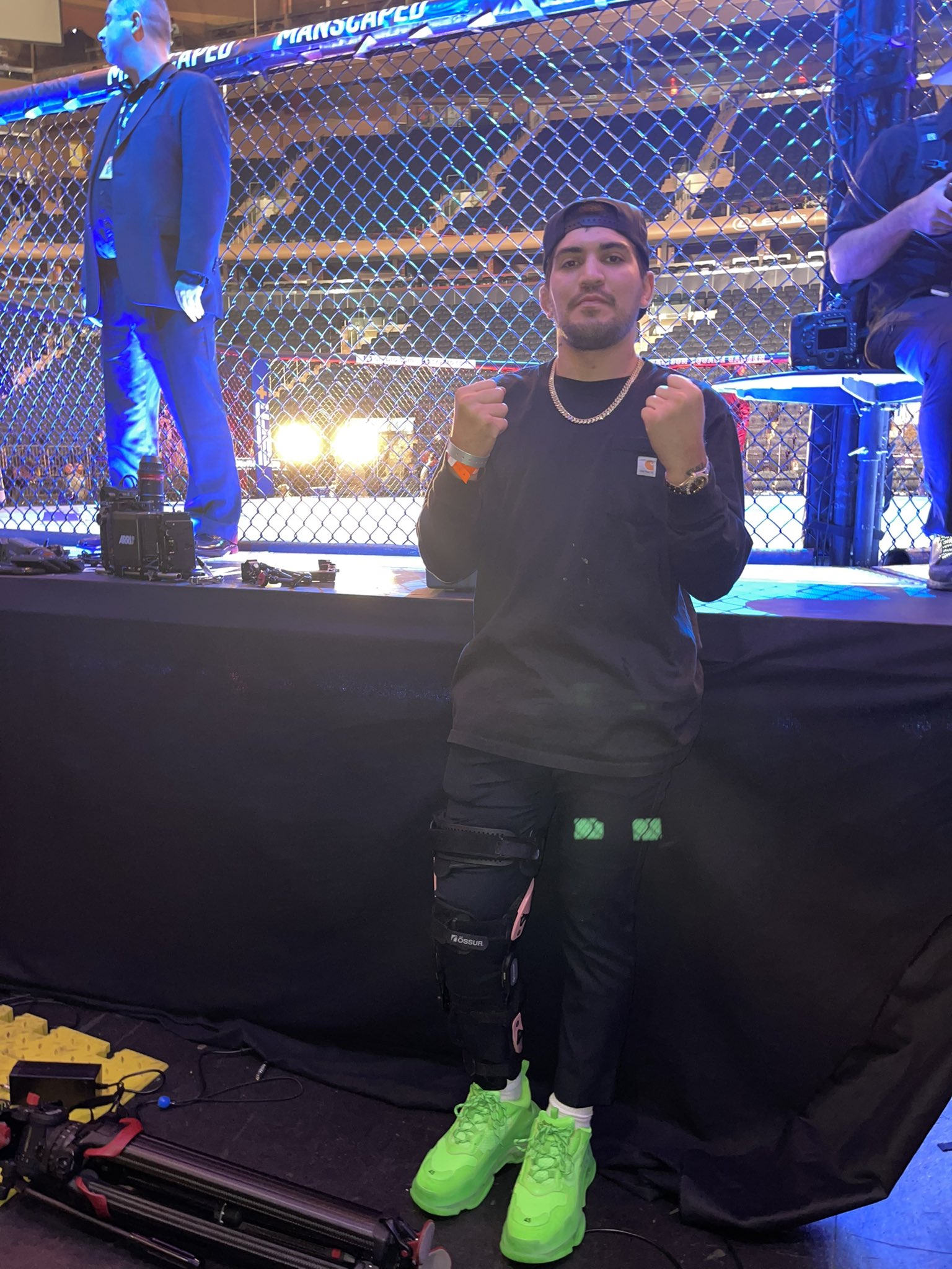 Dillon Danis on Twitter "the bad guy https//t.co/6HK1KhZBda" / Twitter