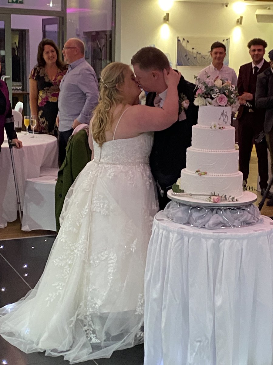 GillianMcGill12's tweet photo. Never dared to dream this would ever happen. The most magical day ever x https://t.co/kncPSBLKnz