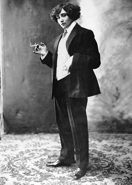 REKIN0SZCZUR's tweet image. nie dziwię się Chopinowi że umarł jak ona go rzuciła