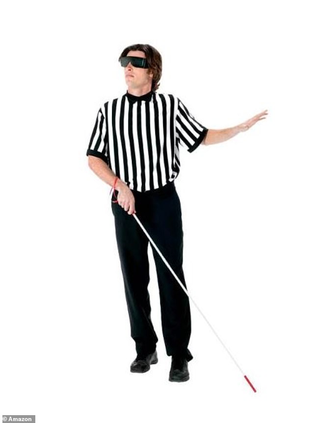 FlamesNBA21's tweet photo. Referees when James Harden drives: https://t.co/Ko8WtfxZAY