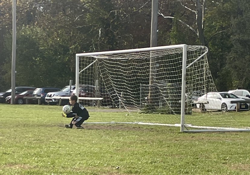 UPSManJohn's tweet photo. Great pic of my grandson making a great save! #PopPopLife https://t.co/cq1wPwMfo3