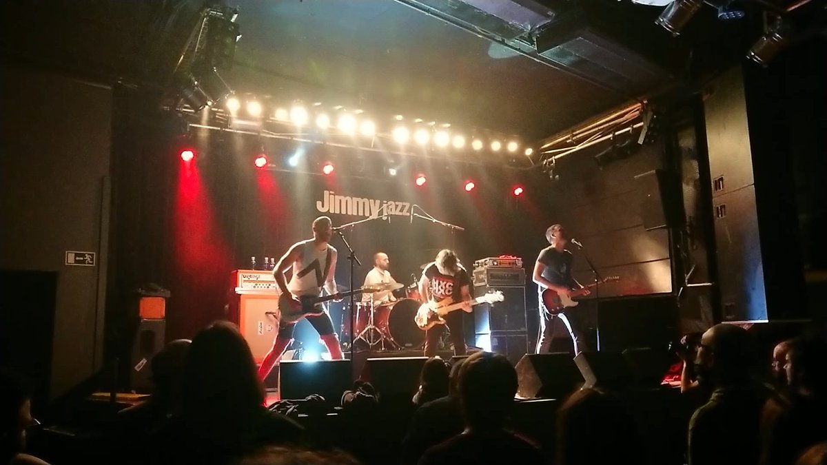 umendita's tweet photo. Erraldoiak #Giante
Zutik @JimmyJazzGz!
Egurra! 🔥
[2021-10-15]

                      «kulturak
                      bakarrik
                          salba
                       dezake
                        herria»

#CosmicSessions https://t.co/oL1GNMvM4P