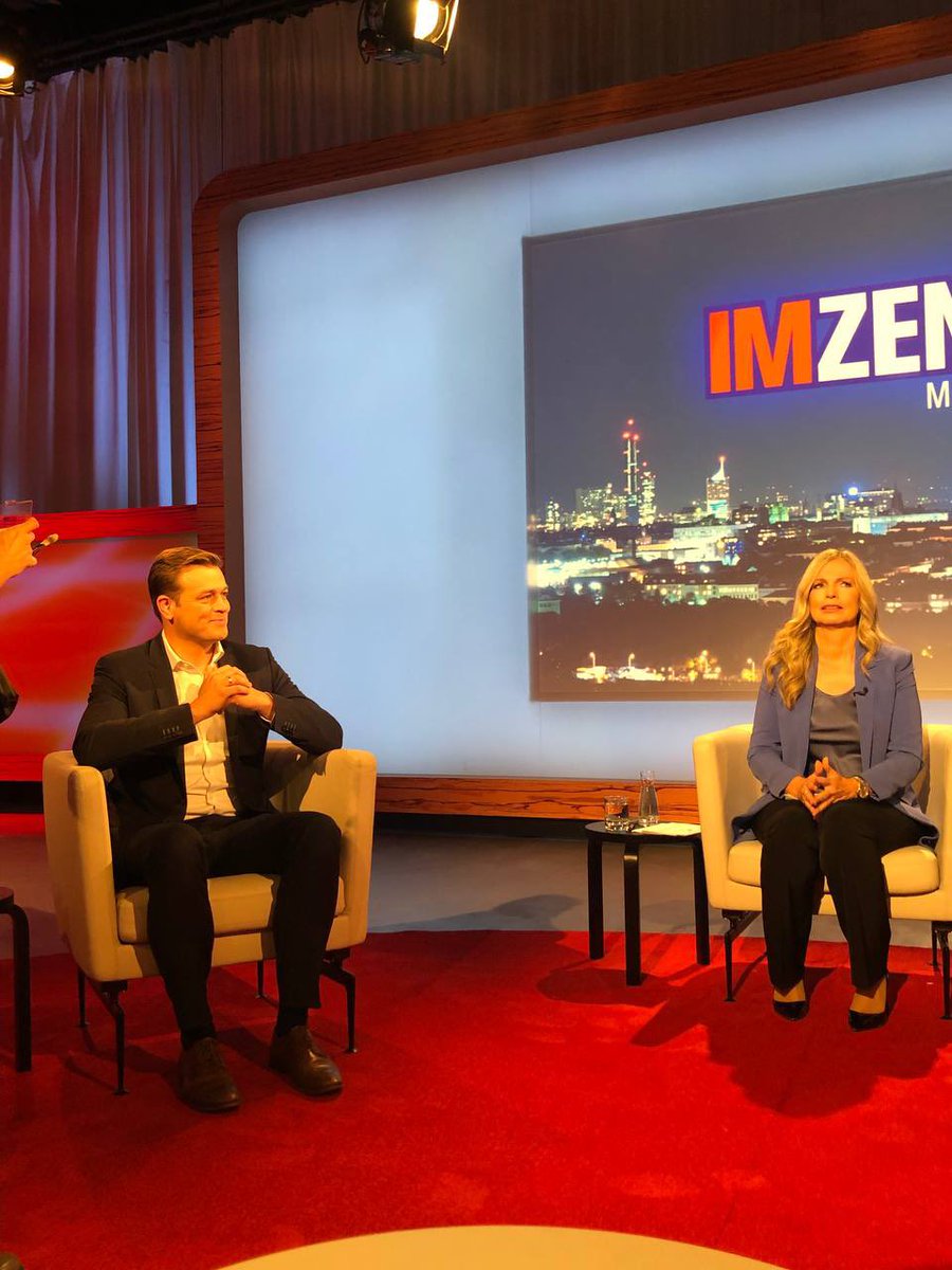 StefanKaineder's tweet photo. Jetzt geht’s los! Heute #imzentrum mit @reiterec und vielen spannenden Gästen zu Klima&amp;Energie diskutieren. Einschalten #ORF2 https://t.co/r1ypSAH77C