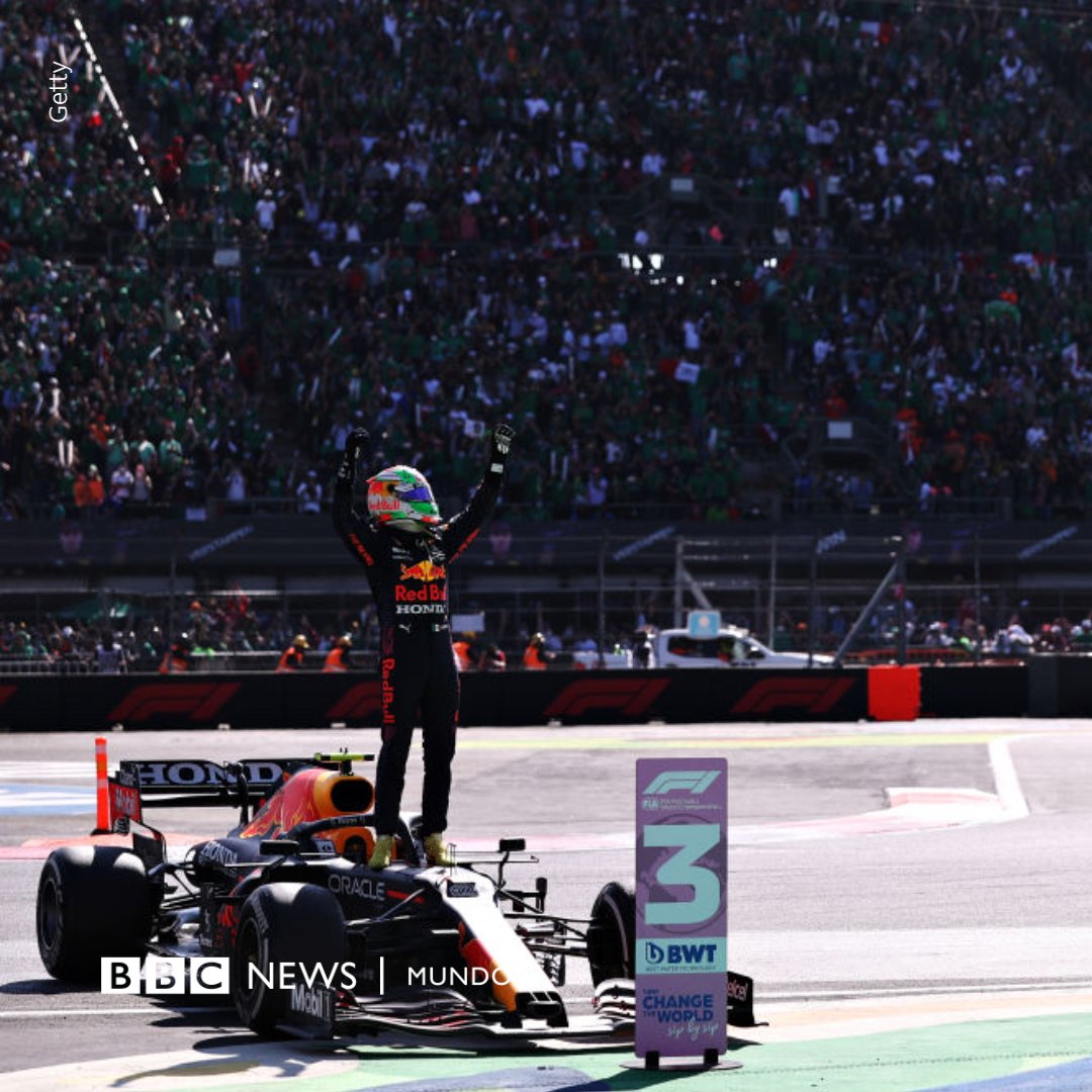 ¡Sergio Pérez lo logró!

El piloto de <a href="/F1/">Formula 1</a> se convirtió este domingo en el primer mexicano en subir al podio en casa, en el #GPMexico

¡Un éxito más para Checo!