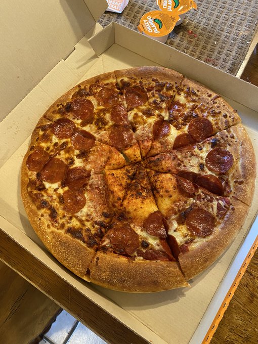 Fuq is this☹️@littlecaesars https://t.co/2aVZiUaiYD<a class="tags" target="_blank" title="On Twitter" href="/?out=eyJ0eXAiOiJKV1QiLCJhbGciOiJIUzUxMiJ9.eyJpYXQiOjE3MjY4NjIwNzQsImlzcyI6InR3cG9ybnN0YXJzLmNvbSIsIm5iZiI6MTcyNjg2MjA3NCwiZXhwIjoxNzU4Mzk4MDc0LCJyZWRpcmVjdF91cmwiOiJodHRwczovL3R3aXR0ZXIuY29tL2xpdHRsZWNhZXNhcnMifQ.31tgMUTjuUJKN2KV9mB4ofbvQzvshcaJvB3t5NFwjqmCDE1Y_FvWSFOgjtjwFxvgOSLTsaF7R-u0mk0G9d3tMg">@littlecaesars</a><a href="/tag/newprofilepic"class="tags"><span>#newprofilepic</span></a>