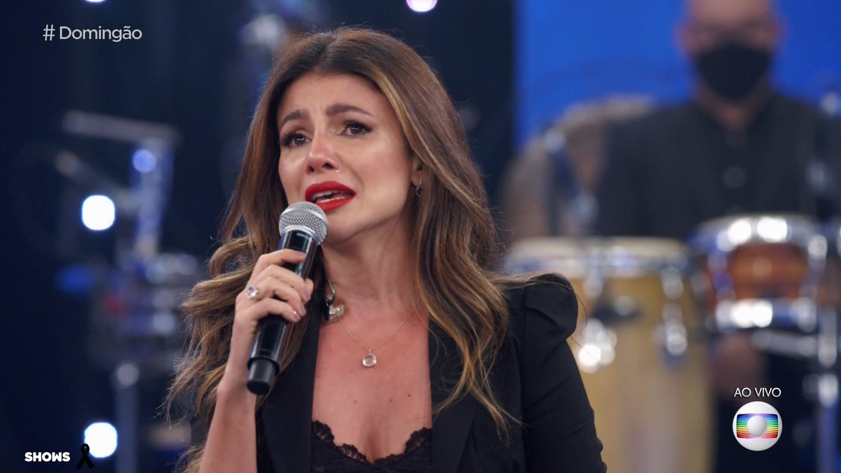 TeusEncantosPF's tweet photo. O tamanho do amor que sinto por ela, é do tamanho da dor vendo ela assim, mds, amo demais. 😭❤ https://t.co/qqZmEHJTax