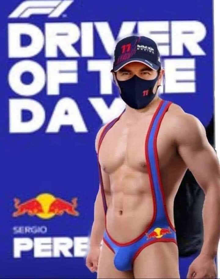 NoNameUoU2's tweet photo. @F1 @redbullracing @SChecoPerez https://t.co/Tj7bUbzbKy