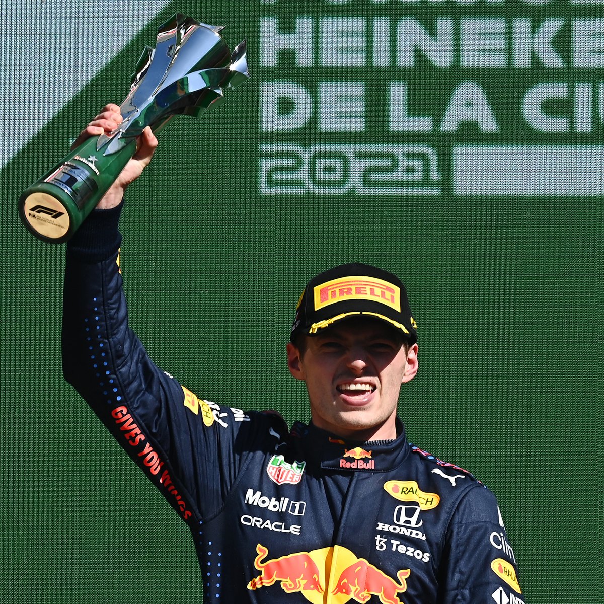 Max33Verstappen tweet picture