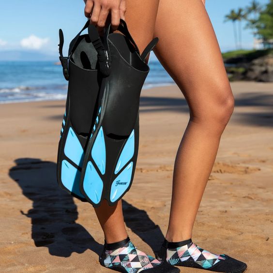 J52POWELL's tweet photo. Best Snorkeling Fins Review
https://t.co/SFSWZ5ih5T
Buying Guide, Features, Videos, Photos, Comparison Table. US Divers, Cressi, Oceanic, Mares, Scubapro, Capas, Seavenger, Wildhorn. #snorkeling #snorkelingfins #diving #divefins https://t.co/D7cJGSSQGh