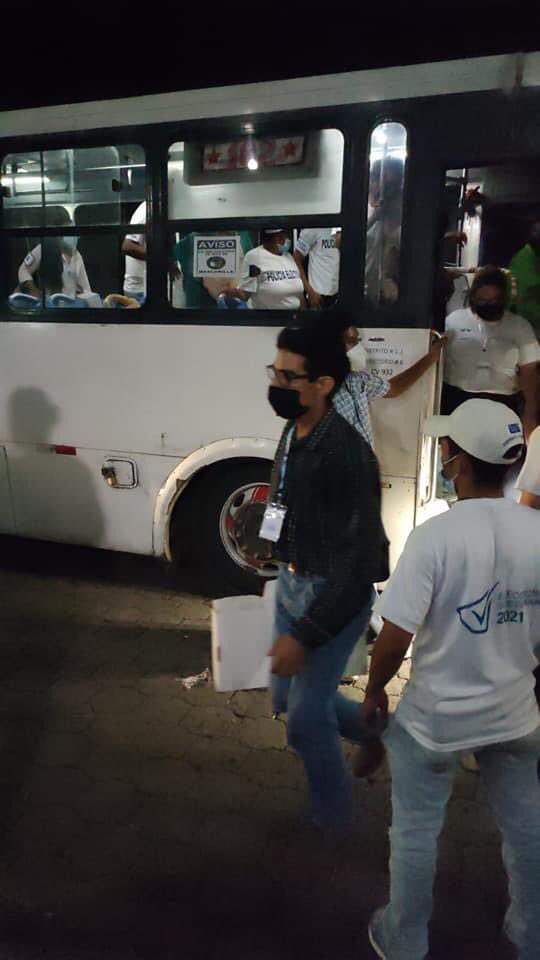 #NicaraguaTriunfa

Continua el traslado de Boletas y Actas hacia el Centro de Cómputos en la UNI - Managua #EleccionesSoberanas2021🗳🇳🇮

#FuerzaDePuebloQueVence
#UnidosEnVictorias

<a href="/lavozsandinista/">LaVozdelSandinismo</a> <a href="/VivaNicaragua13/">Viva Nicaragua</a> <a href="/teleSURtv/">teleSUR TV</a> <a href="/ActualidadRT/">RT en Español</a> <a href="/SputnikMundo/">Sputnik Mundo</a>