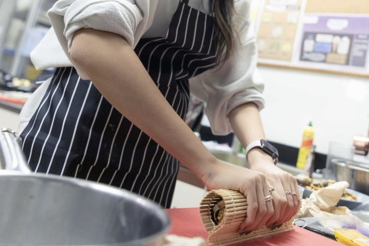 r_langlands's tweet image. Finally getting around to sharing some of the amazing work the students @WAB_LIVE did in their #mastersnack unit. Food and plate design using a fusion of 2 different cultures. #MYPdesign