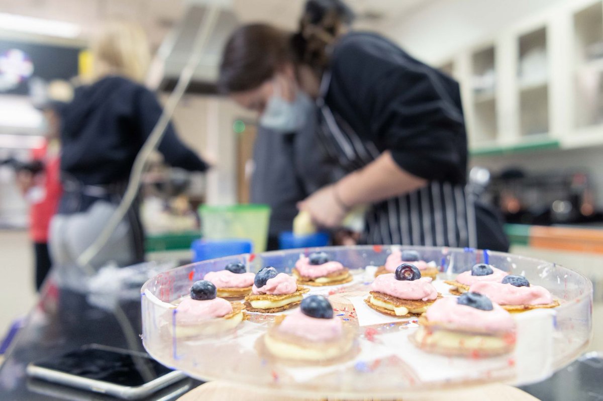 r_langlands's tweet image. More yum from the students @WAB_LIVE from their #mastersnack unit. Food and plate design using a fusion of 2 different cultures. #MYPdesign