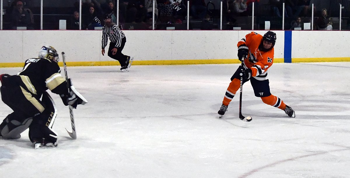 Midland_Sports's tweet photo. Women's Hockey: Warriors Complete Sweep of Colorado
(@Midland_WHKY) - https://t.co/rMdFvRVbqg https://t.co/wIuzamcESr