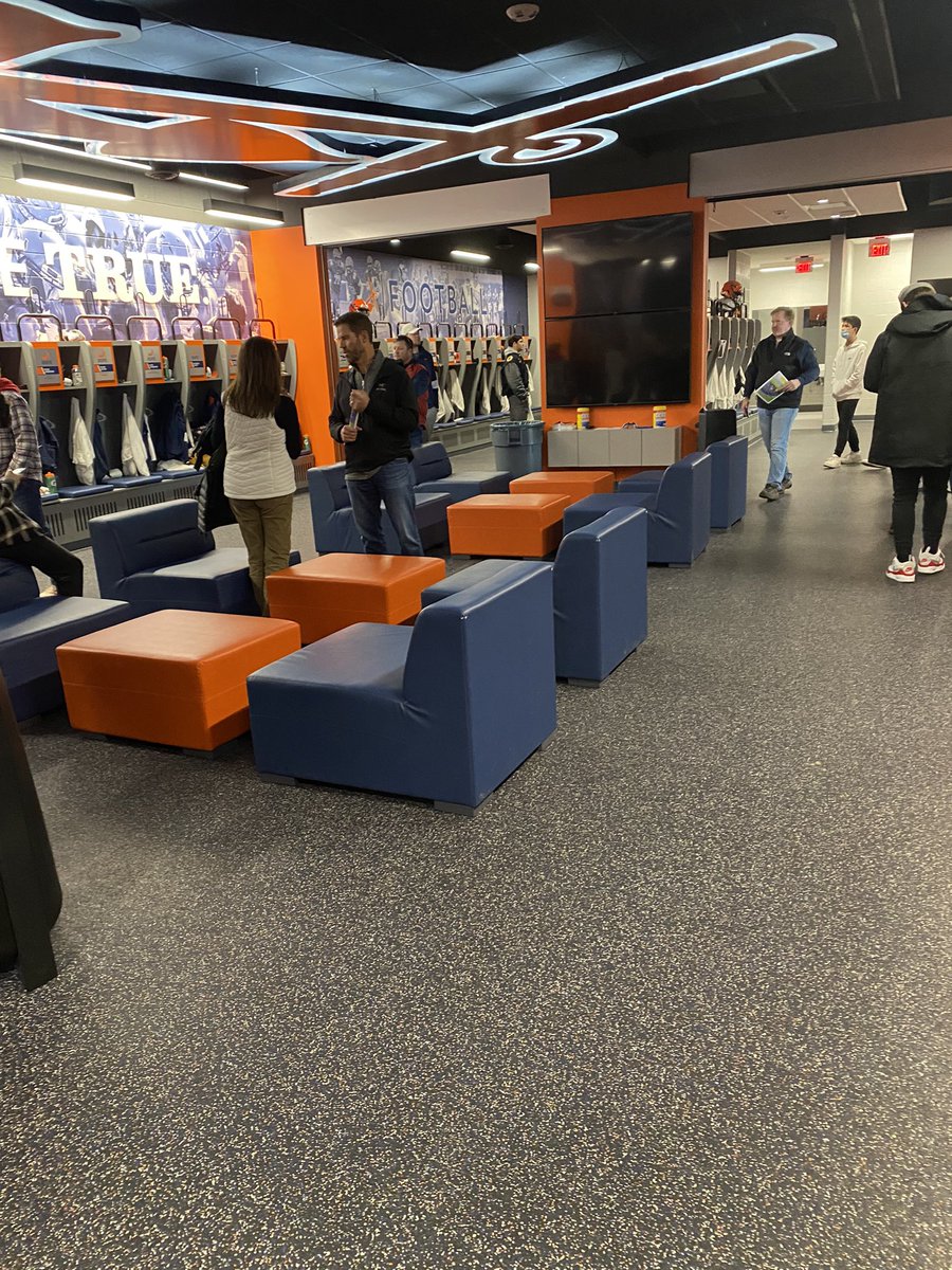 Cole Lindow tweet media