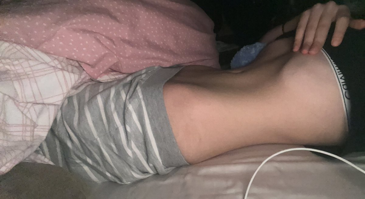 jjkcaI's tweet photo. 🥰 body check or whatever https://t.co/VEng1M1G0U