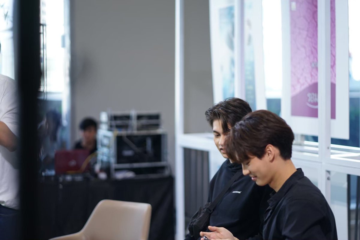 jamsai's tweet photo. 🤍 สารวัตรกับตัววุ่นวาย 🤍
#ย้อนวันวานกับคั่นกู https://t.co/BCoIFFkvAu