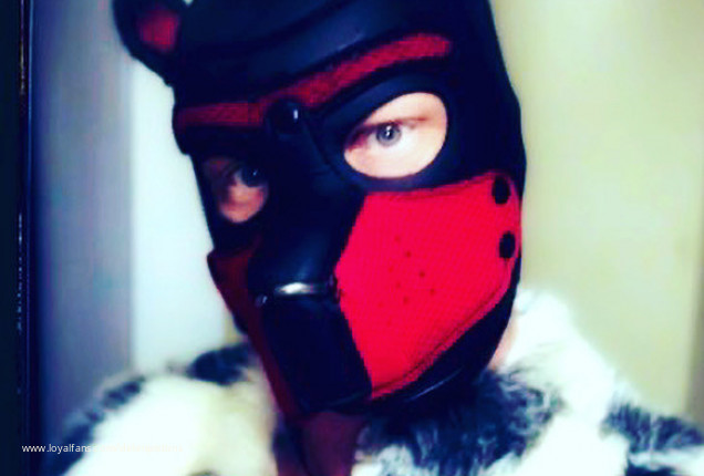 I’m live right now on #realloyalfans. Join my stream here: https://t.co/6NXLvgSjdu https://t.co/kAd9
