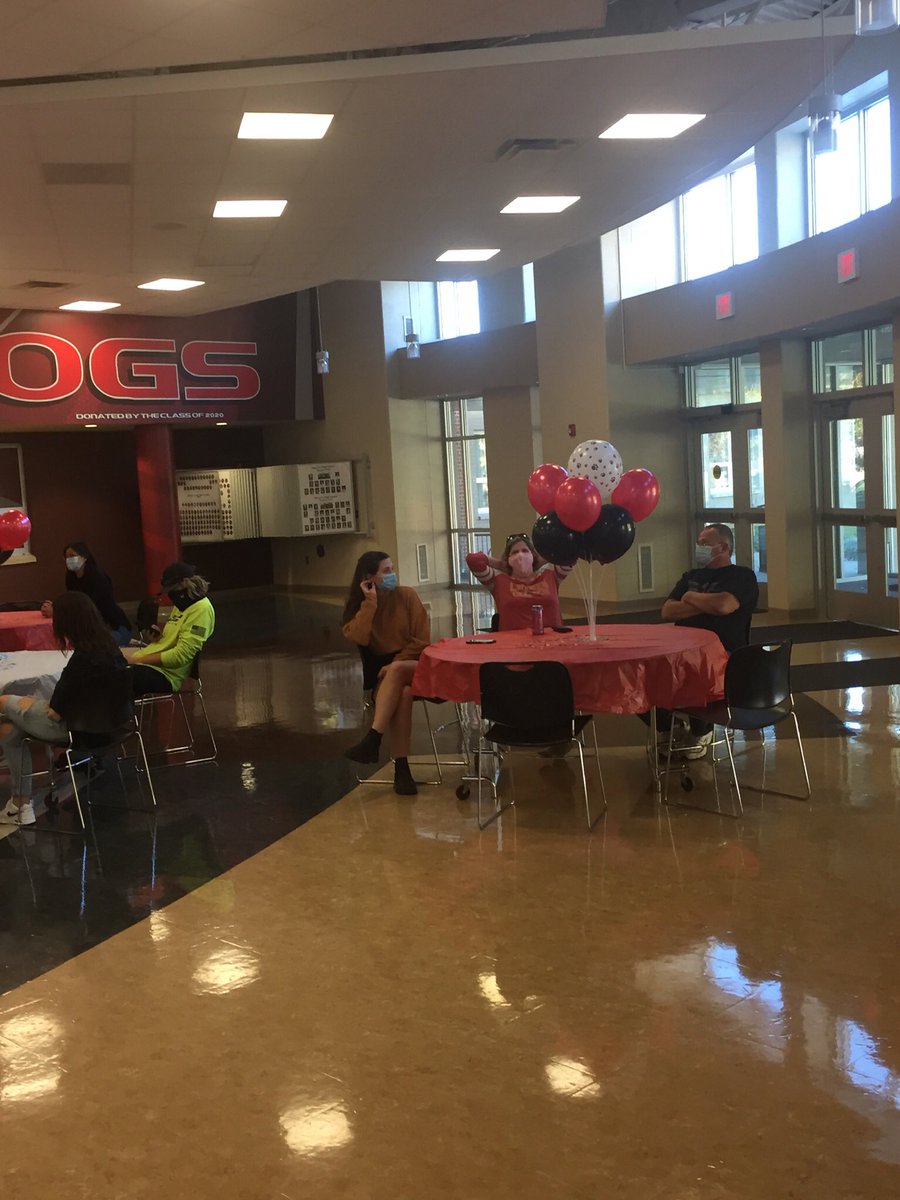 GirlsOhs's tweet photo. Nice turn out today for our awards. https://t.co/5LFdK6OXWk