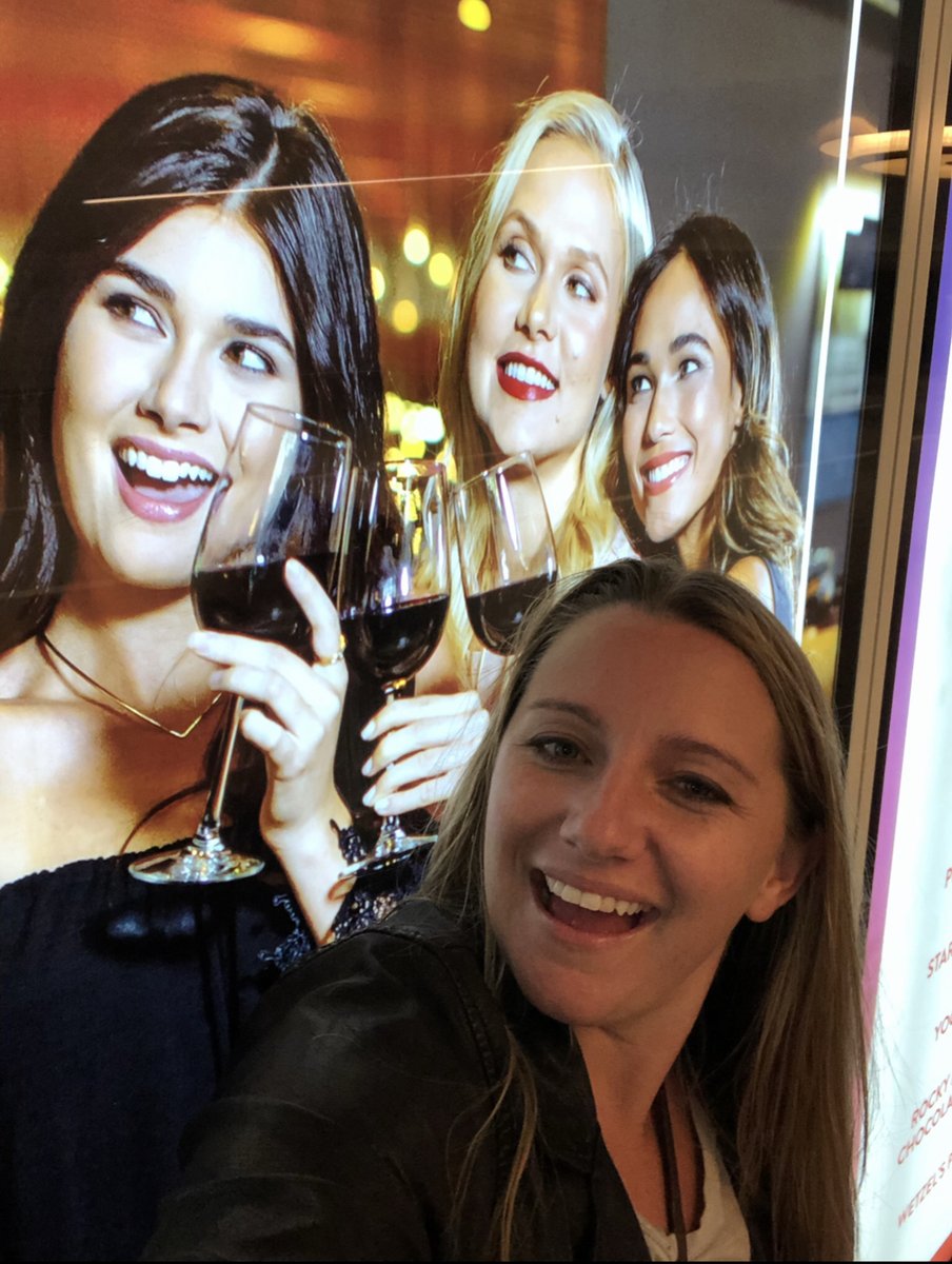 Morgant_comedy's tweet photo. Loved this weekend full of shows &amp; laughs with all my new friends ♥️💫 #FIFComedyShow #DatPhanAndFriends https://t.co/tHUCa0DMFe