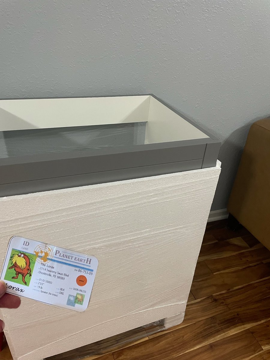 #apeswater Installing a new sink for our bathroom. Before we install it, we need to make sure all water pipes, and faucet is ready. Once set up, we are able to get our Lake Michigan tap water! <a href="/franklinlorax/">APES Project Lorax</a>