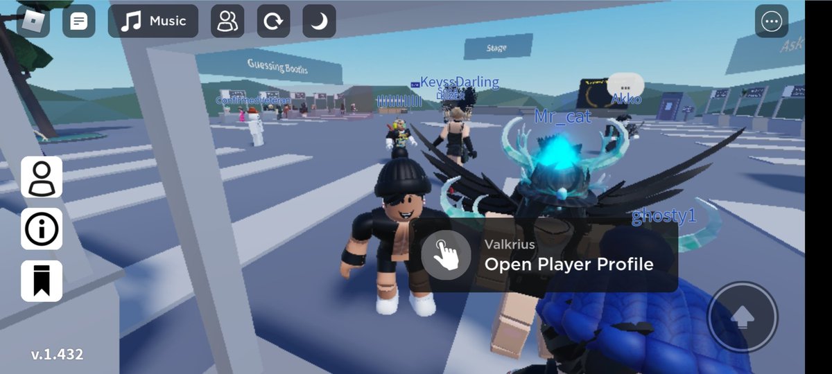 JrvbTheShorty's tweet photo. Met popular dev @Valkriusa in rate my avatar https://t.co/rXCMOv7AG7