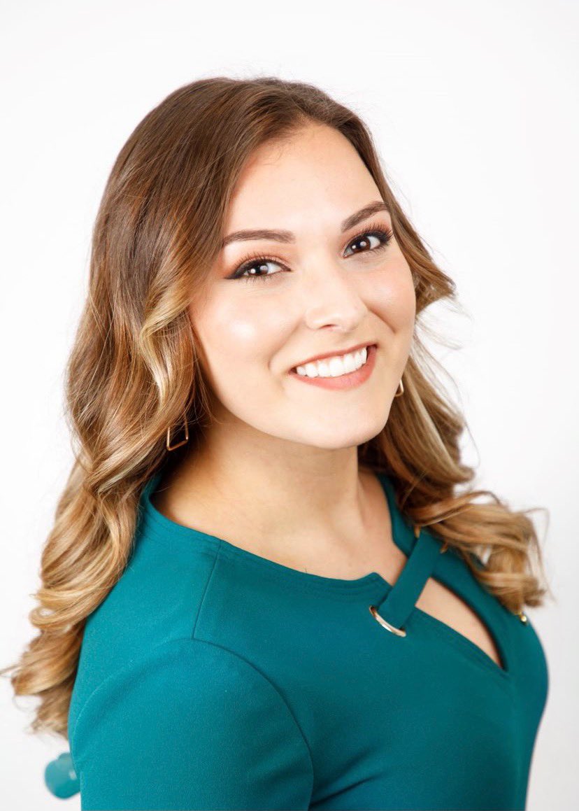 MissYavapaiCoAZ's tweet photo. It’s an honor to be you’re new Miss Yavapai County 2022! My social impact is #ReachForTheStars Supporting Women in STEM. I’m so excited for this coming year!
#MissYavapaiCounty #MissYavapaiCounty2022 #MissYC #MissYC22 #ReachForTheStars #WomenInSTEM #TeamPineapple #MissAZOrg #MAO https://t.co/qaKtwPqKIs
