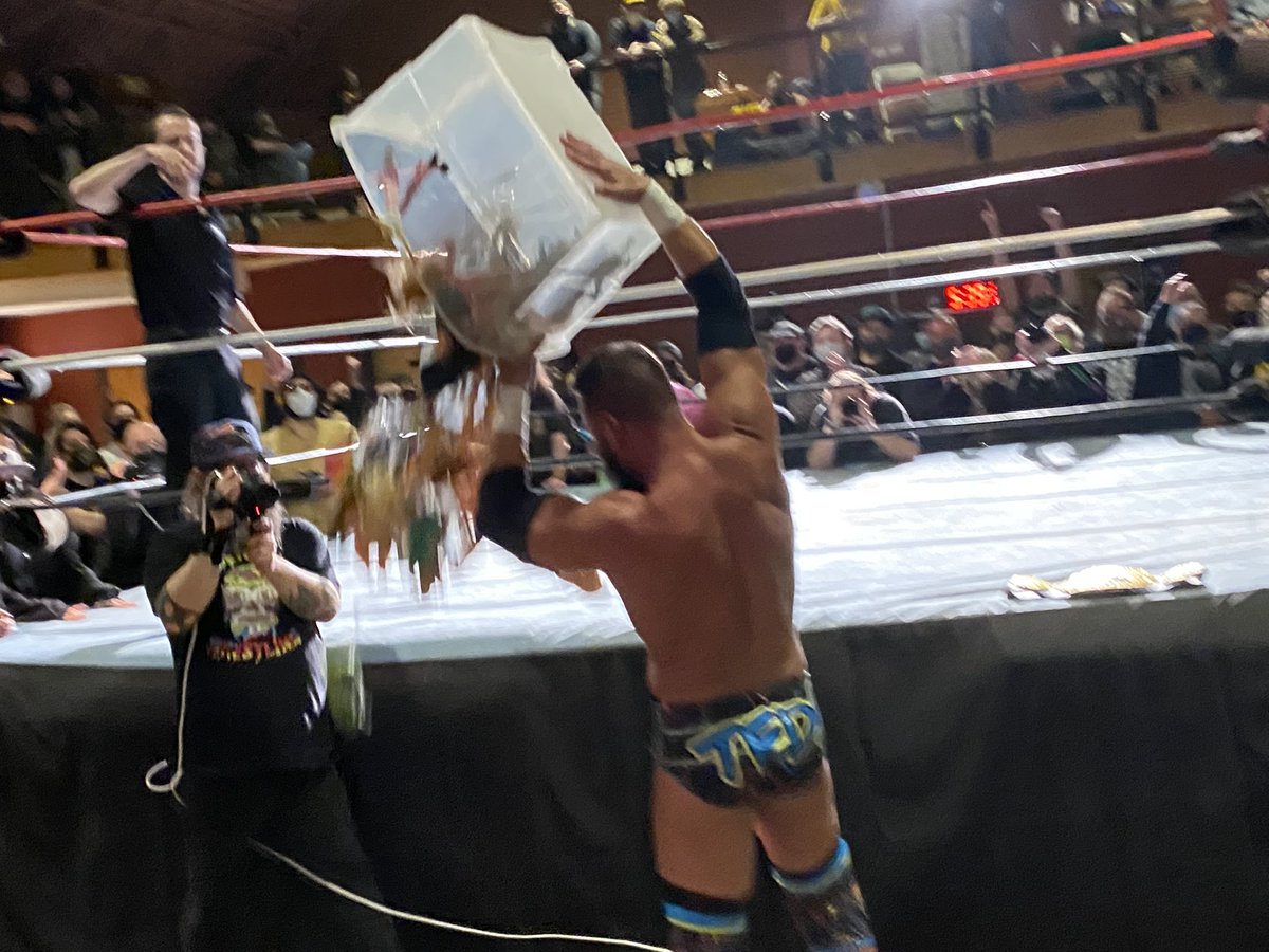 RNRFables's tweet image. Representing @cojostoyworld &amp;amp; @beyondwrestling, @TedGoodz!!! #ReverseTheCurse #rockandrollfables #RNRF