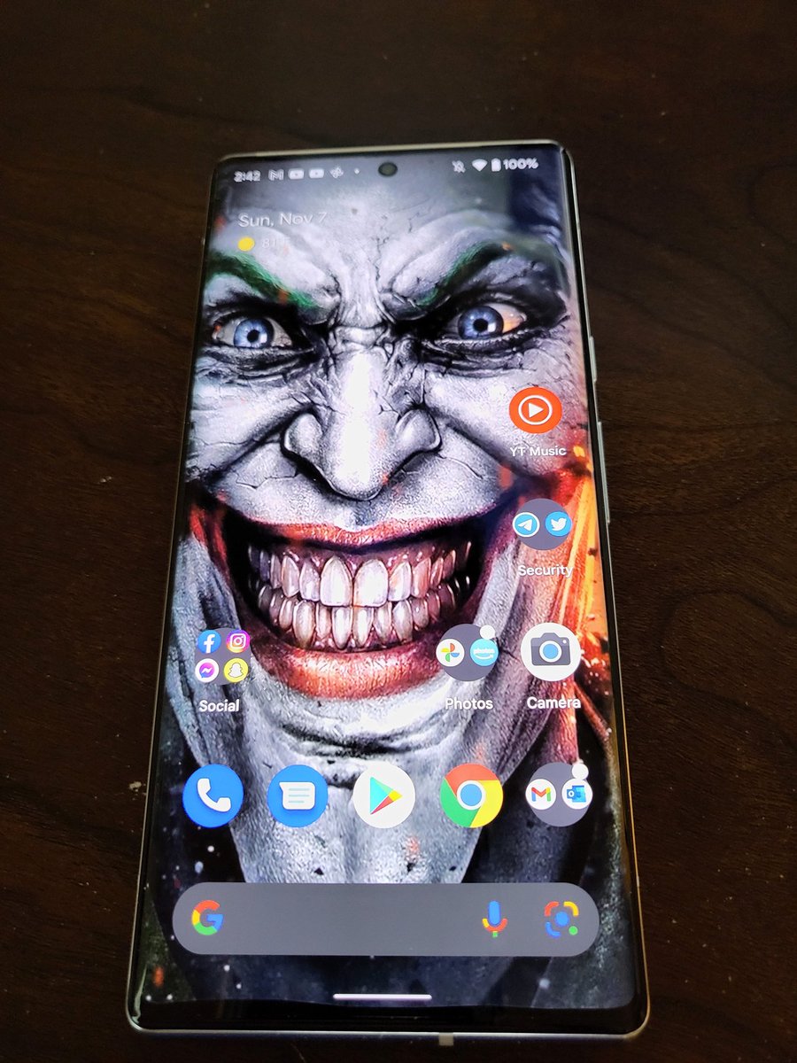 dogs559's tweet photo. Where is #teampixel @madebygoogle? Haven't seen no more talk on this pixel 6 pro. Well I'm still using mine and it's running as smooth as butter no hiccups at all and getting some great battery life. #notteampixel #stillusingmypixel https://t.co/cywV8EkhXO