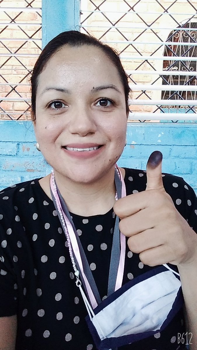 xochilucia's tweet photo. Como una verdadera fiesta electoral estamos viviendo las #EleccionesSoberanas2021 estamos reconociendo los logros por los que #NicaraguaTriunfa y quiere #TrabajoPazProsperidad #YoVote #UnidosEnVictorias https://t.co/2TozwMgNt9