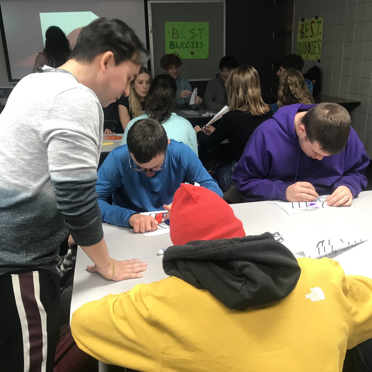 WaukeeBestBuddy's tweet photo. We had a great time making paper airplanes and playing games at our meeting last week! https://t.co/wDVq82KdCq