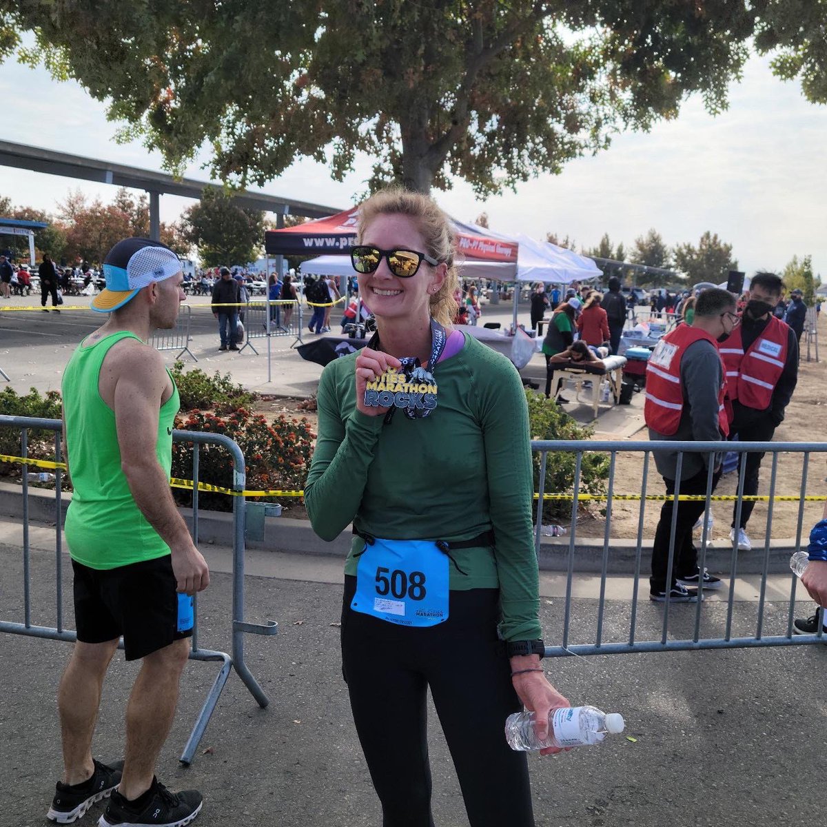 LaurenWallaceWx's tweet photo. A HUGE thank you to race organizers, volunteers, and spectators for an amazing morning at #TwoCitiesMarathon! All the runners felt the support. Crushed my mostly walking marathon time from 9 years ago. 6:25 ➡️3:59. 2nd half faster than 1st. Ironman training did not go to waste! https://t.co/edDld5wbBD