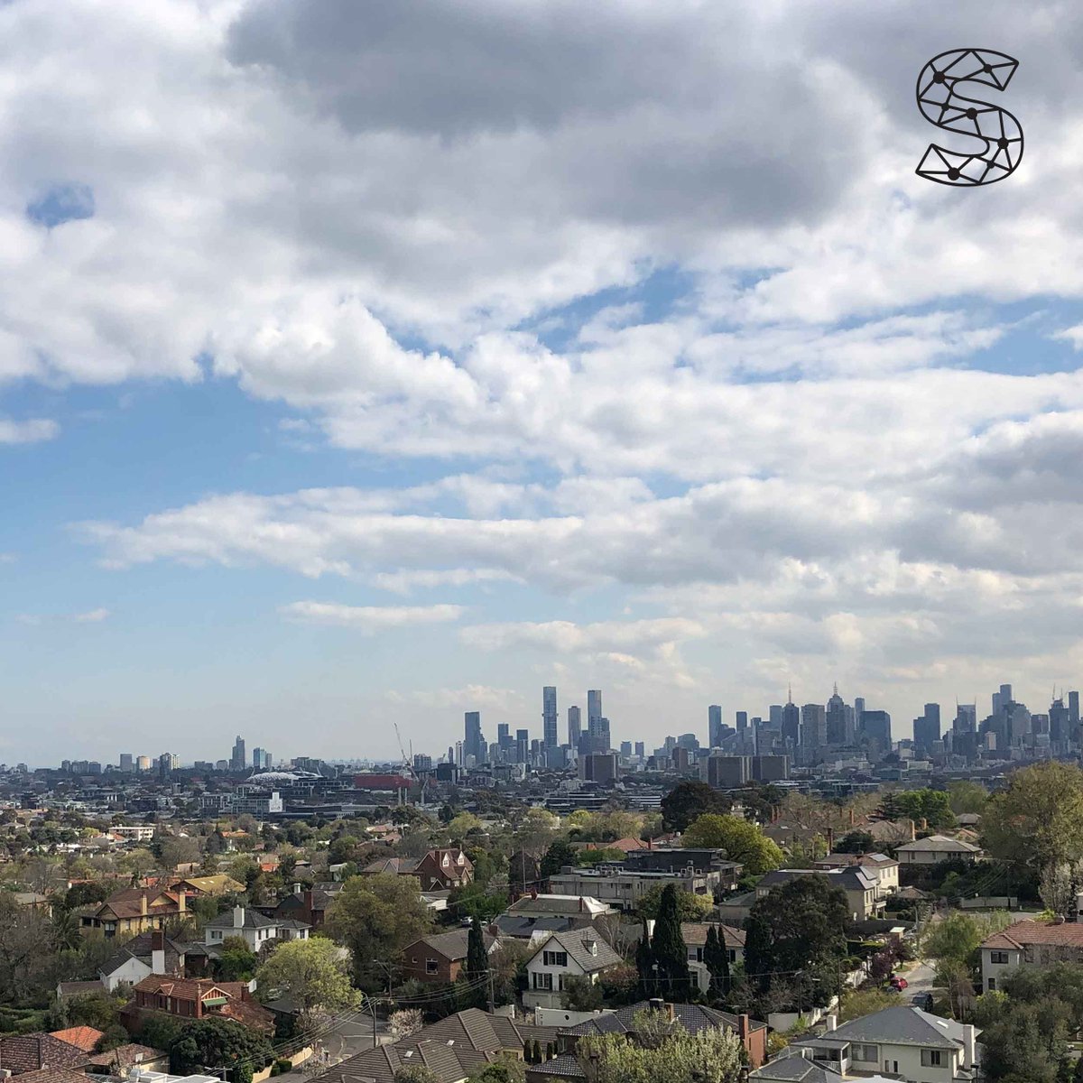 The team are back at it building another new transmission site this week. 📡

Can you guess where they are? 🔎

#fixedwireless #melbourne #businessinternet #buildinginfrastructure #eyespy