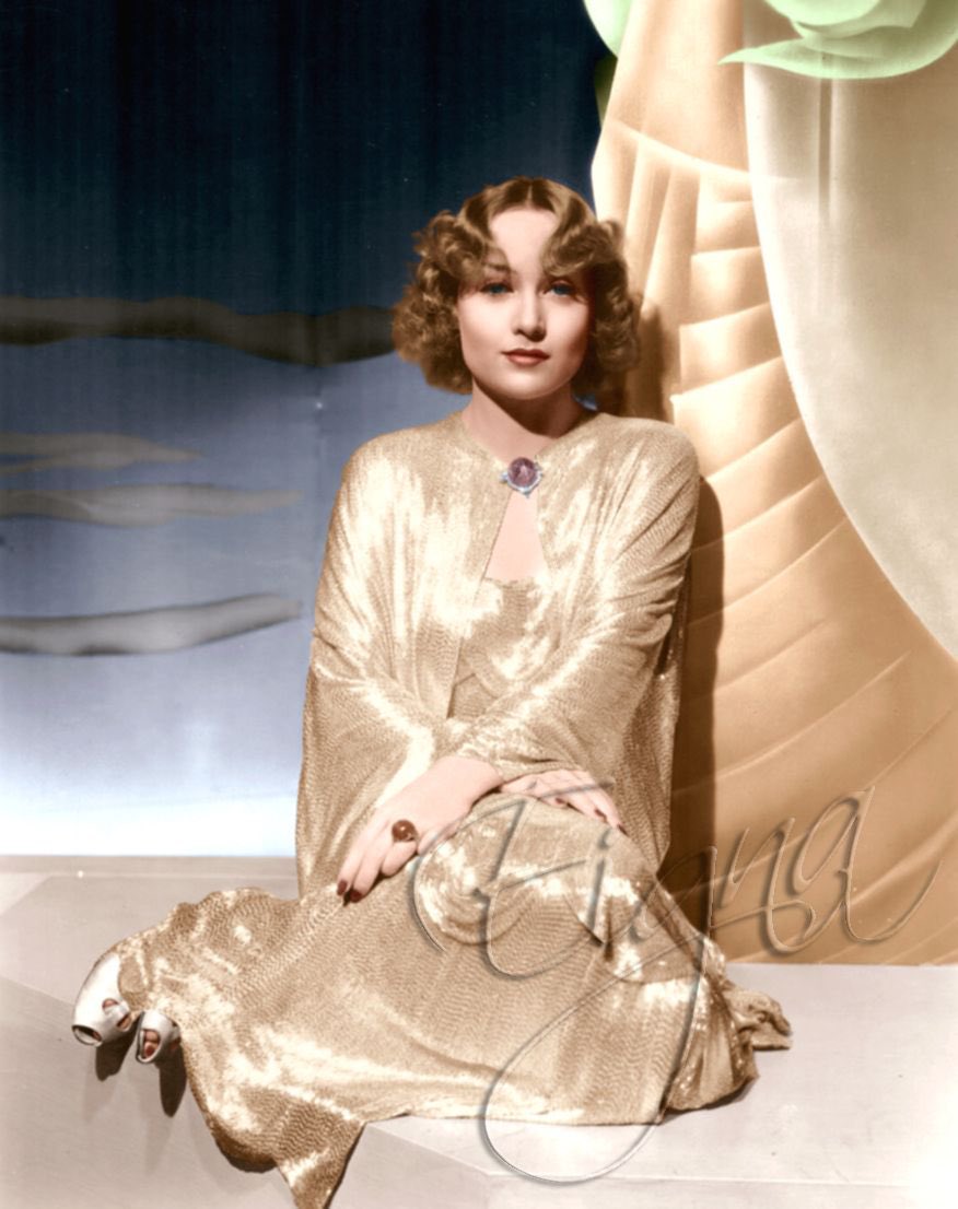 Carole Lombard’s handbeaded, Travis Blanton designed gown worn with her 152 ct. star sapphire brooch surrounded with diamonds in “My Man Godfrey”(the broach used in exhibits is a recreation b/c none of her sapphire collection has been seen since 1938) #ScrewballFall #MyManGodfrey