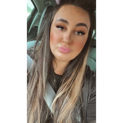 danielleyoungox's tweet photo. #NewProfilePic https://t.co/IONQ6o8WDB