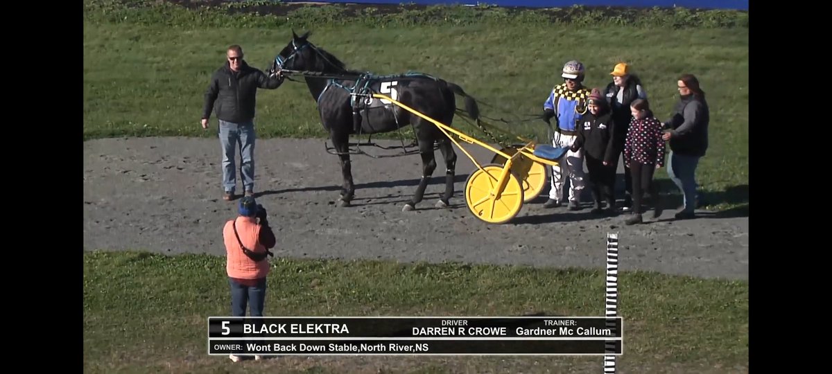 bradmccallum's tweet photo. Black Elektra finally had some racing luck and worked out a good trip for her first win as a member of the #WBDStable today at @truroraceway. https://t.co/NSJsGTO6Lc