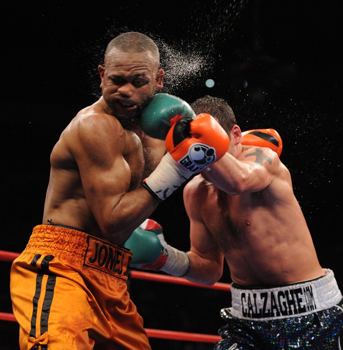 DAZN Boxing tweet media