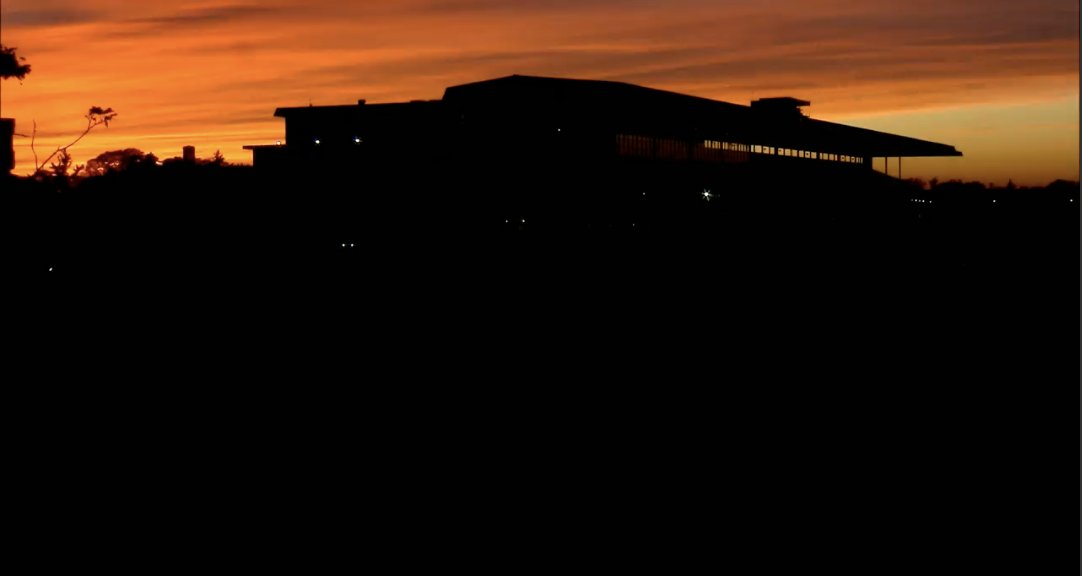 Goodnight from #BeautifulBelmont! We will see you in the Spring...

It's time for #TheBigA! 🏇 🌃